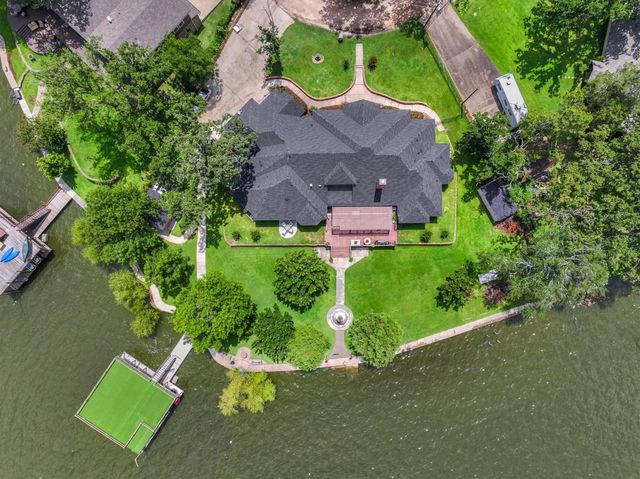 106 Lynne Circle, Mabank, TX 75156
