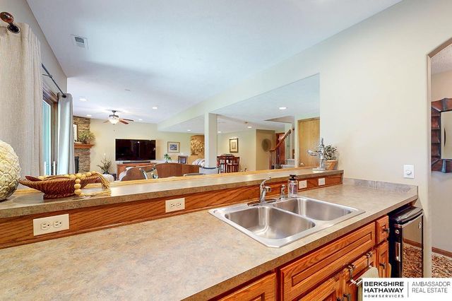 7417 S 168th Avenue, Omaha, NE 68136