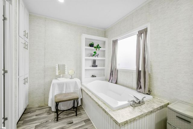 4301 N Old State Hwy 14, Greer, SC 29651