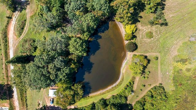 4301 N Old State Hwy 14, Greer, SC 29651