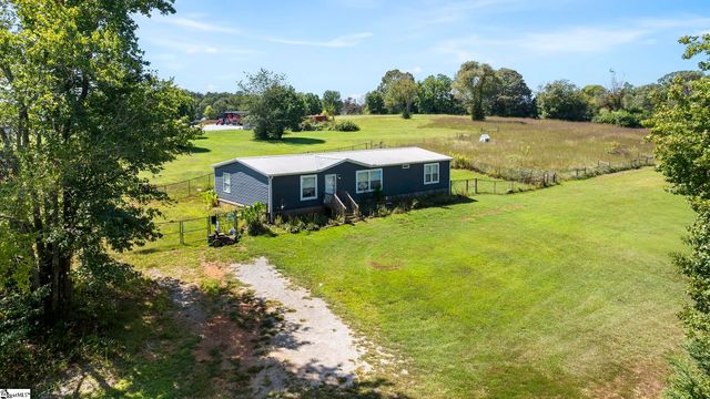 4301 N Old State Hwy 14, Greer, SC 29651