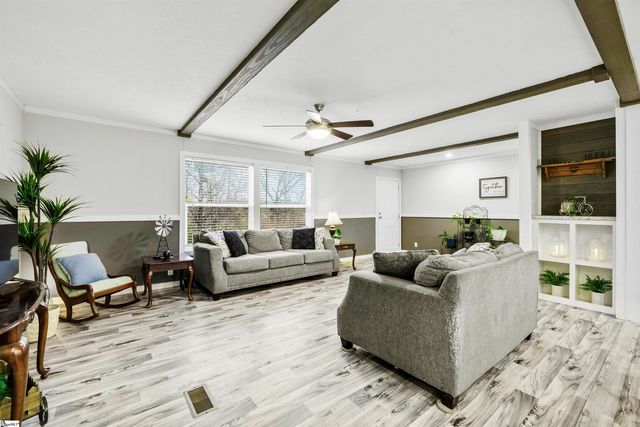 4301 N Old State Hwy 14, Greer, SC 29651