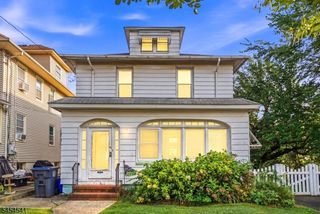 260 W Franklin St, Bound Brook Boro, NJ 08805