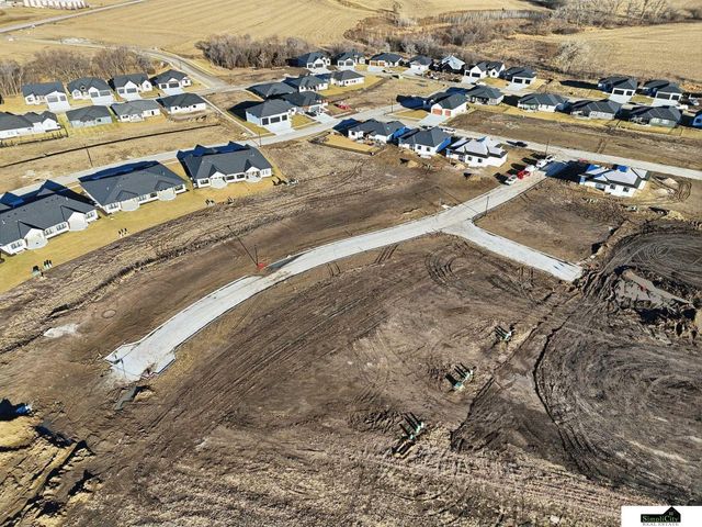 8806 Lady Bug Lane, Lincoln, NE 68526