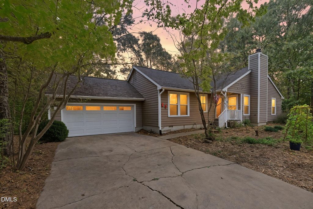 14 Lark Circle, Chapel Hill, NC 27517