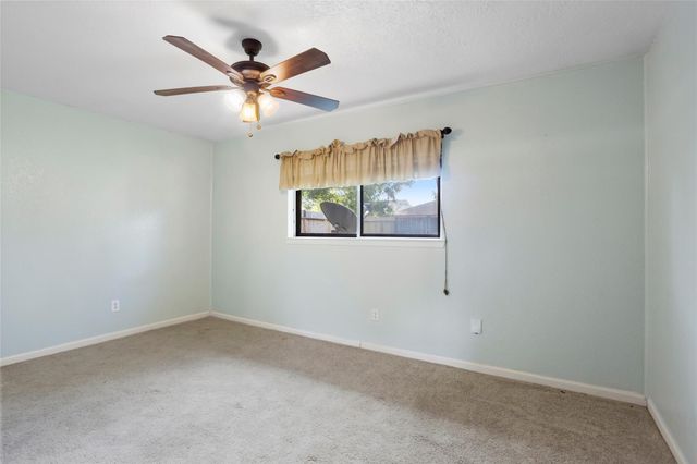 9910 Rustic Rock Road, La Porte, TX 77571