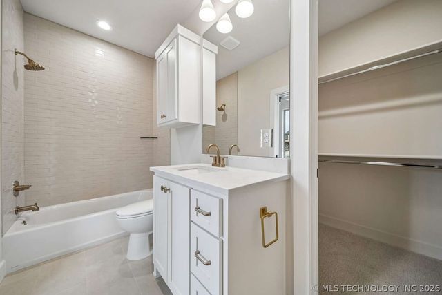 14271 S Delaware Place, Bixby, OK 74008