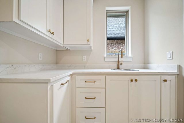 14271 S Delaware Place, Bixby, OK 74008