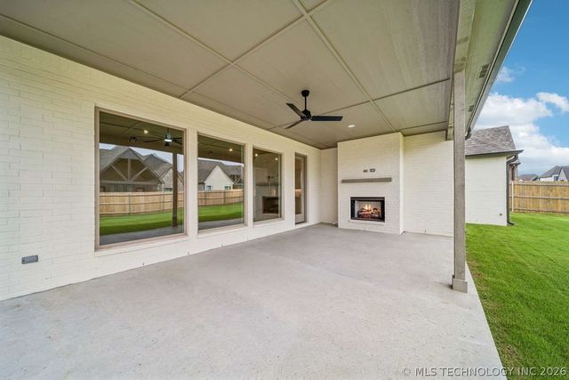 14271 S Delaware Place, Bixby, OK 74008