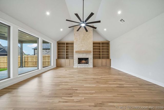 14271 S Delaware Place, Bixby, OK 74008