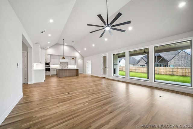 14271 S Delaware Place, Bixby, OK 74008