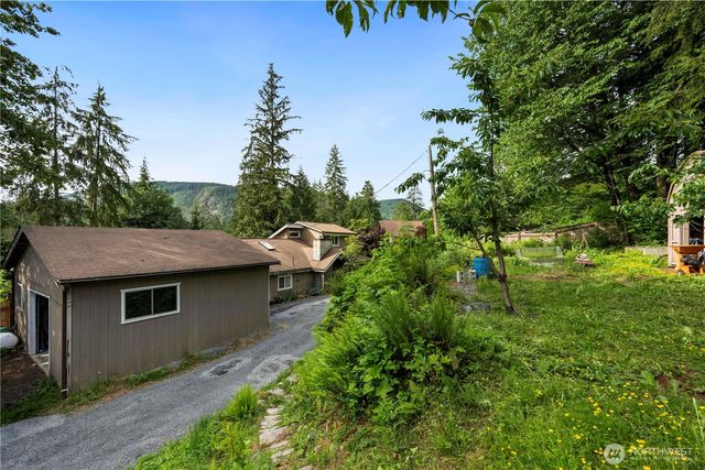19727 Sauk Trail, Granite Falls, WA 98252
