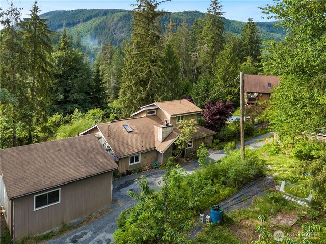 19727 Sauk Trail, Granite Falls, WA 98252