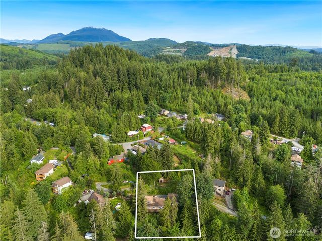 19727 Sauk Trail, Granite Falls, WA 98252