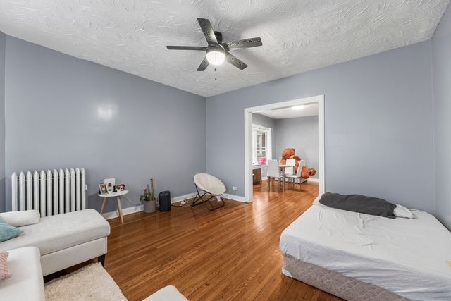 5037 W West End Avenue, Chicago, IL 60644