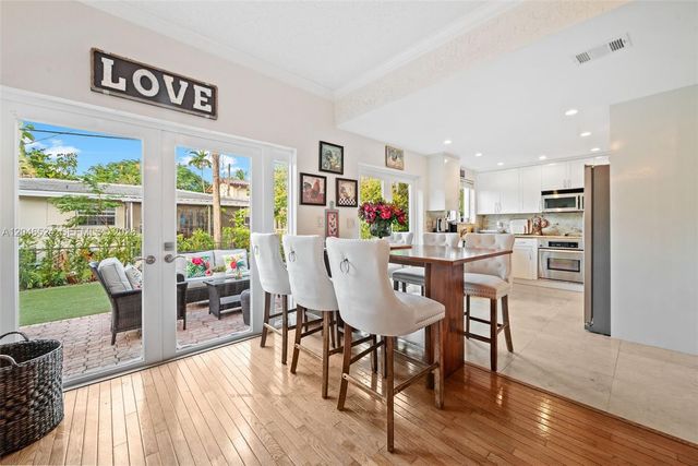 1211 Algeria Ave, Coral Gables, FL 33134