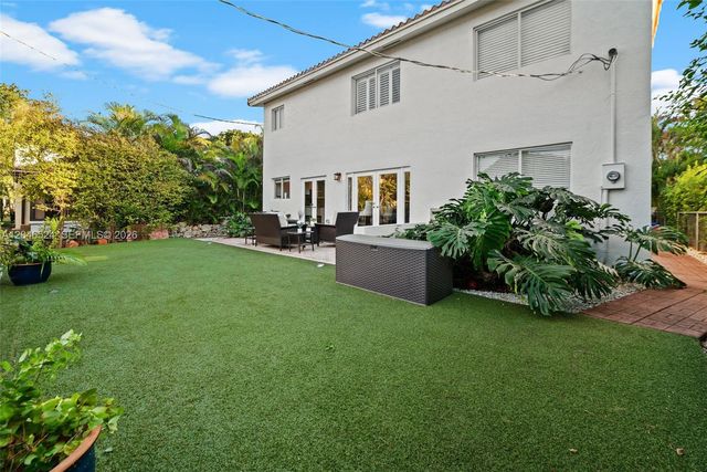 1211 Algeria Ave, Coral Gables, FL 33134