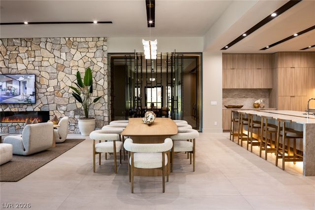 4 Kaya Canyon Way 15, Henderson, NV 89012