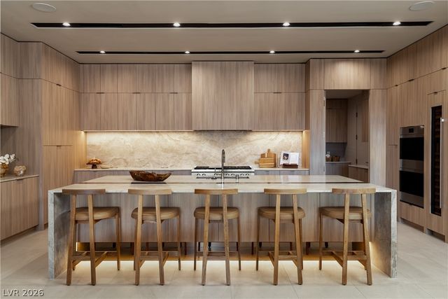 4 Kaya Canyon Way 15, Henderson, NV 89012