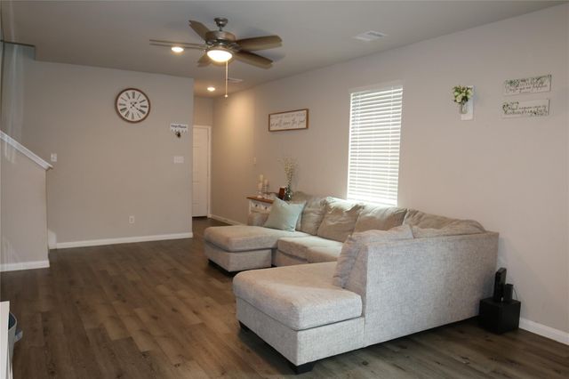 1336 Mount Blanc Path, Conroe, TX 77301