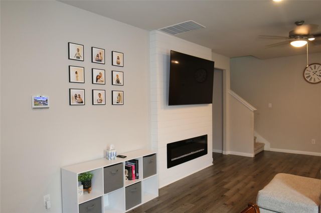 1336 Mount Blanc Path, Conroe, TX 77301