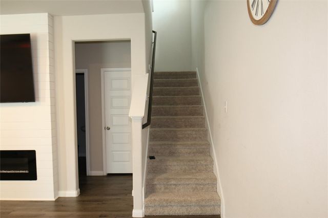 1336 Mount Blanc Path, Conroe, TX 77301