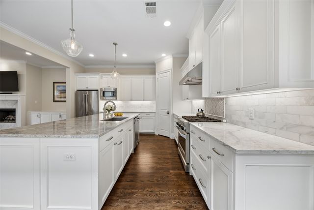 5602 Longview Street, Dallas, TX 75206
