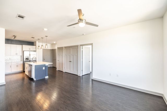 1638 54th Ave N Apt 306, Nashville, TN 37209