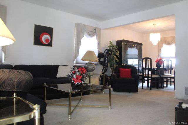 120 N Terrace Place, Valley Stream, NY 11580