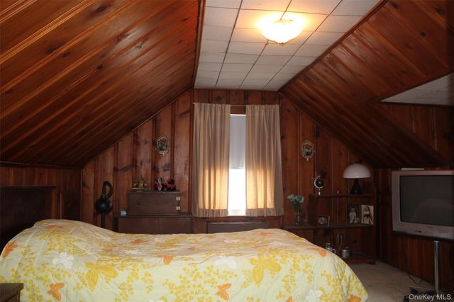 120 N Terrace Place, Valley Stream, NY 11580