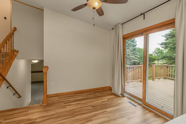 4693 Heather Ridge Road N, Oakdale, MN 55128