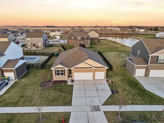 26213 S Castle Boulevard, Manhattan, IL 60442