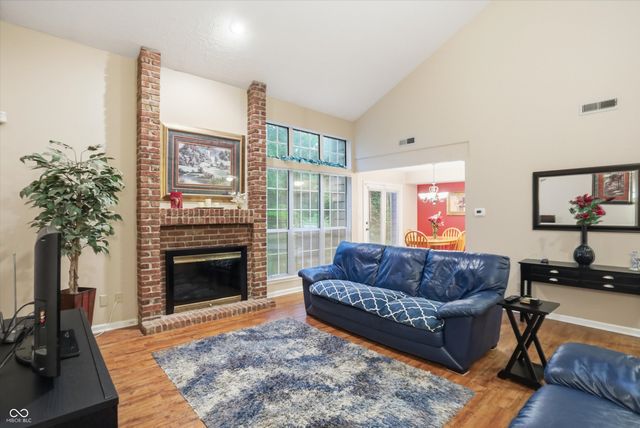 9352 Aberdare Drive, Indianapolis, IN 46250