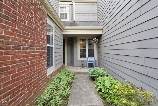 9352 Aberdare Drive, Indianapolis, IN 46250