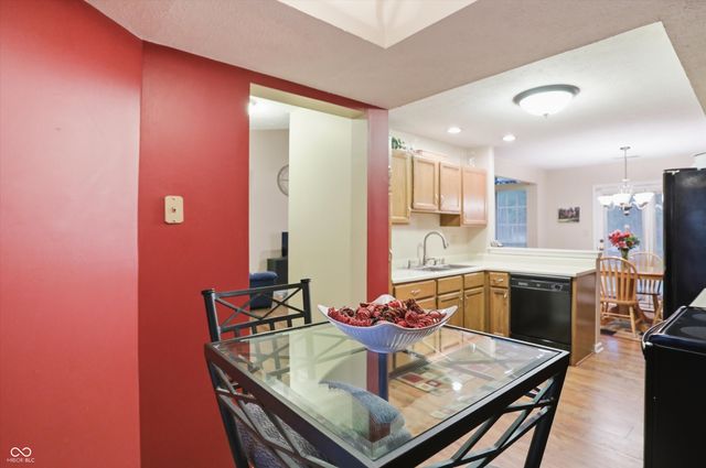 9352 Aberdare Drive, Indianapolis, IN 46250