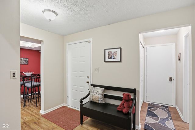 9352 Aberdare Drive, Indianapolis, IN 46250
