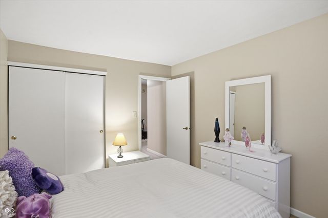 9352 Aberdare Drive, Indianapolis, IN 46250