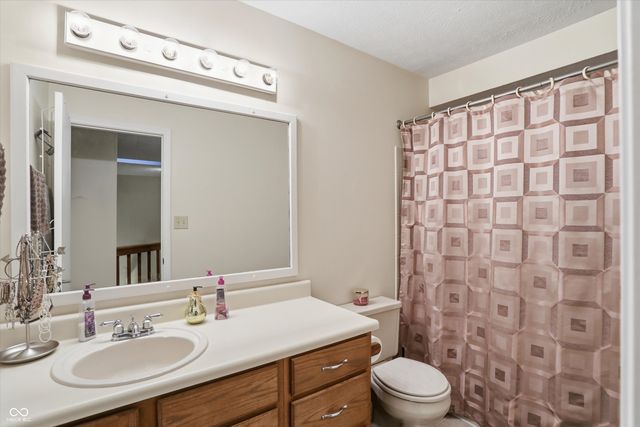 9352 Aberdare Drive, Indianapolis, IN 46250