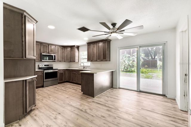 2715 RAMSEY DR, Apopka, FL 32703