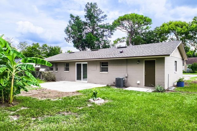 2715 RAMSEY DR, Apopka, FL 32703