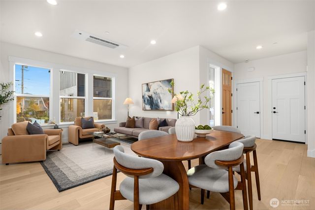 634 + 636 Eleventh Avenue, Kirkland, WA 98033