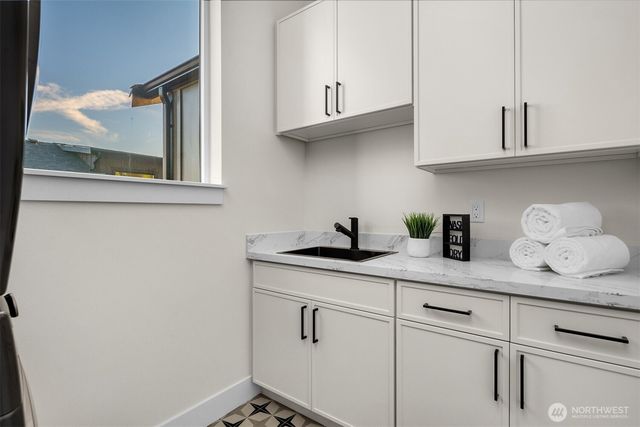 634 + 636 Eleventh Avenue, Kirkland, WA 98033