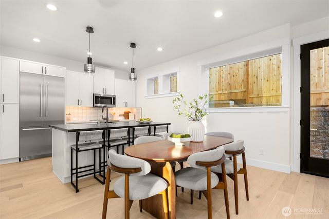 634 + 636 Eleventh Avenue, Kirkland, WA 98033