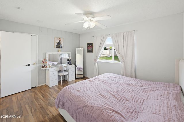 9521 N 43RD Drive, Glendale, AZ 85302