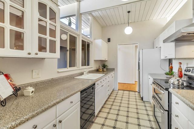 418 Ferne Avenue, Palo Alto, CA 94306