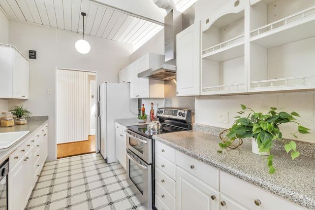 418 Ferne Avenue, Palo Alto, CA 94306