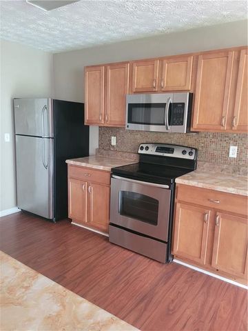 748 Georgetown Court, Jonesboro, GA 30236