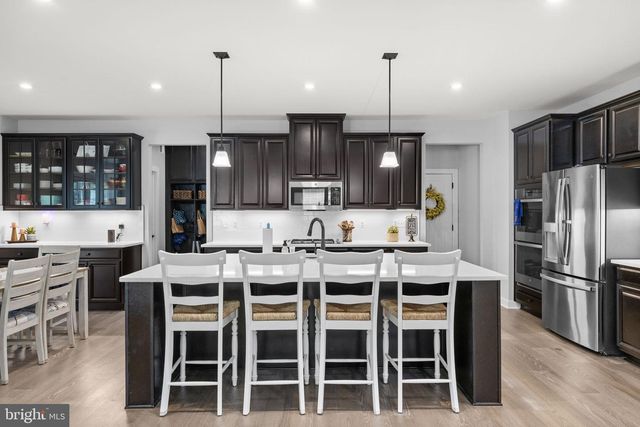 11218 WILLOW OAK CT, Fredericksburg, VA 22407