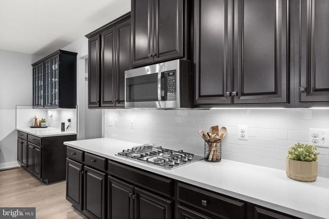 11218 WILLOW OAK CT, Fredericksburg, VA 22407