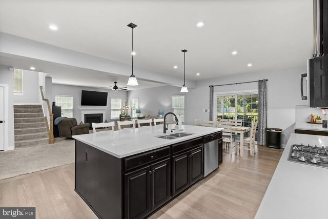11218 WILLOW OAK CT, Fredericksburg, VA 22407